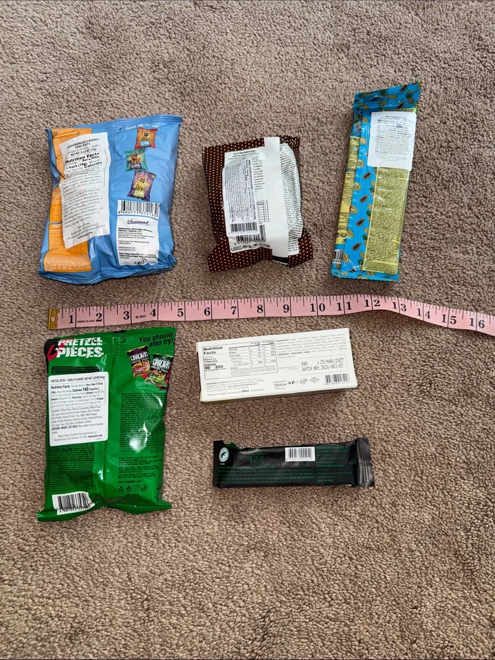 Universal Yums Snack & Activity Gift Box Turkey